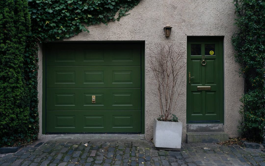 Garagenkündigung gescheitert: Vermieter können Wohnung und Garage nicht getrennt kündigen